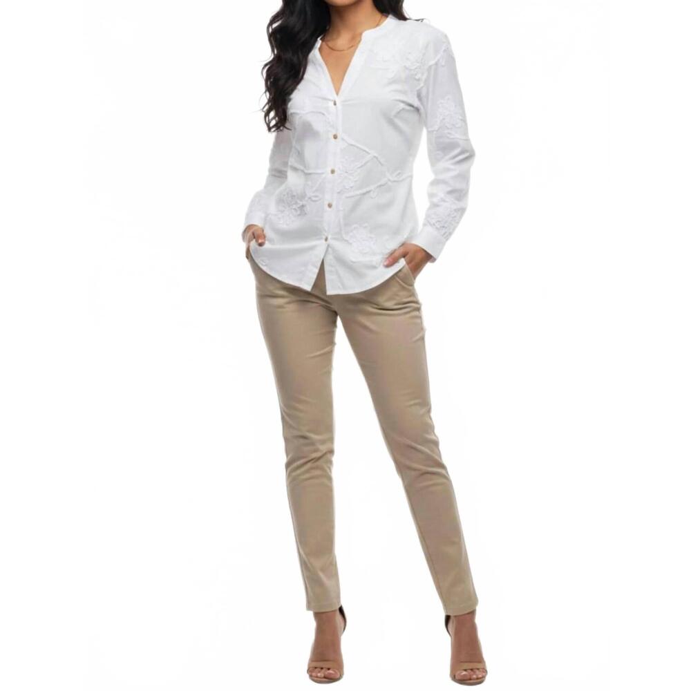 NEW HESTER & ORCHARD embroidered floral button-down blouse in white